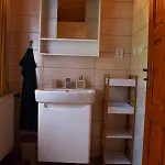 S Vyhledem Do Udoli Frymburk, Nahlov * Frymburk