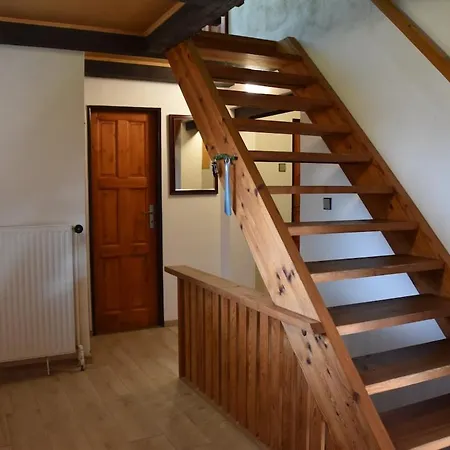 S Vyhledem Do Udoli Frymburk, Nahlov Prázdninový dům Frymburk