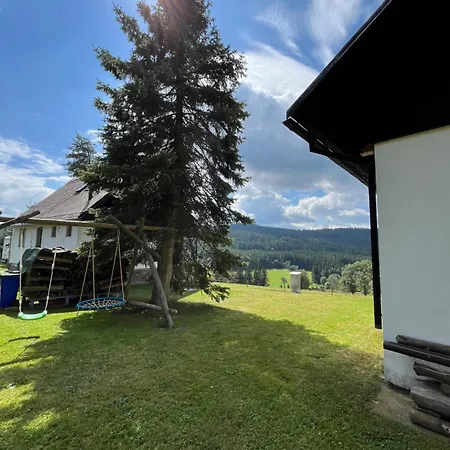 Prázdninový dům S Vyhledem Do Udoli Frymburk, Nahlov *